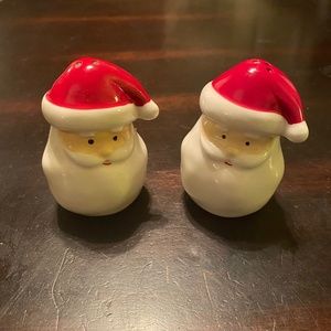 Vintage Ceramic Christmas Santa Claus Salt and Pepper Shakers